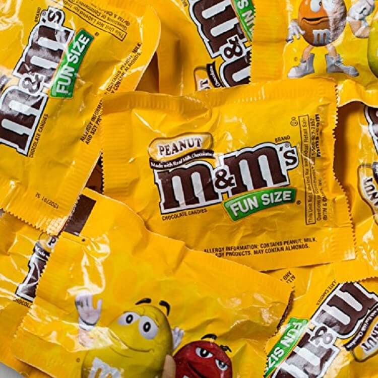 M&M's M&M's, Fun Size Peanut Chocolate Candy, 10.57 Oz